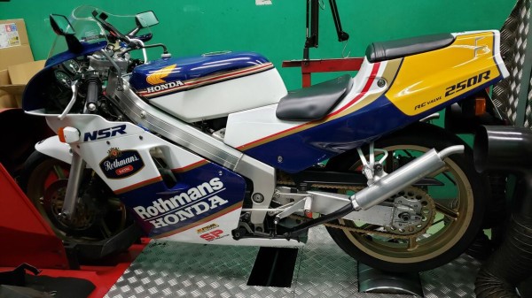 優良販NSR250R MC18 89年モデル 純正エンジンケース クランクシャフト 2025年最新Yahoo!オークション -nsr250 クランクケースの中古品