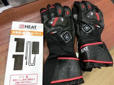 新型e-HEAT電熱グローブは手首からバッテリーポケットが消えた!? | WEB