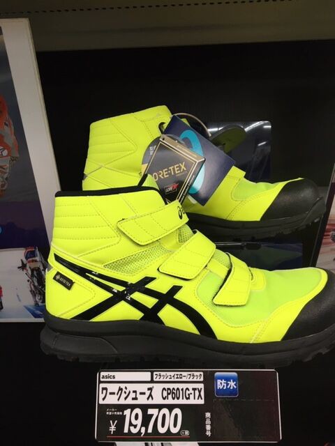 asics core tex