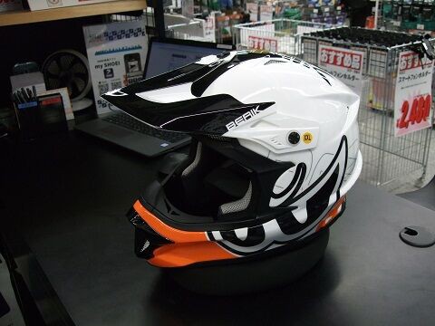 新山下】ベリックのヘルメットがGW中はお得! : 2りんかんブログ 新山下】ベリックのヘルメットがGW中はお得! : 2りんかんブログ