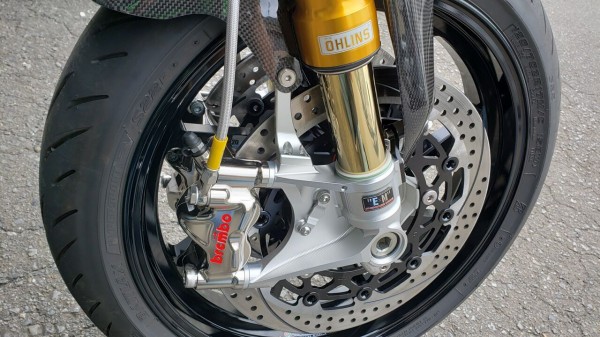 和光2りんかん】Z900RS に OHLINS 倒立フロントフォーク装着！ : 2 