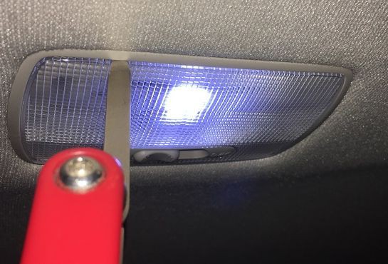 番外編 車載ルームランプ マップランプのled化 ヒカリモノズ