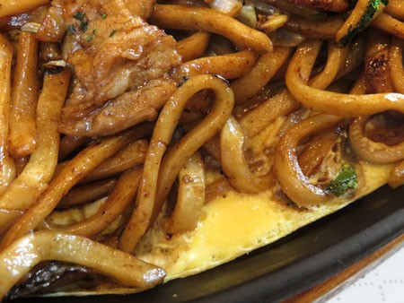 川口 鳩ヶ谷ソース焼きうどん 全国イイ味ハマル味