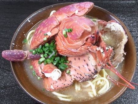 黒島 ヤシガニそば 全国イイ味ハマル味