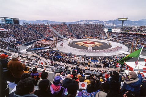 【画像】1998年の長野オリンピックの開会式、とんでもなかった 