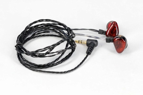 HEIR AUDIO 4.Ai.S【美品】 イヤホン HEIR AUDIO 4.Ai.S【美品】 イヤホン