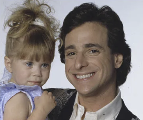 フルハウス』のシンパパ役のボブ・サゲット氏フロリダのホテルで死去