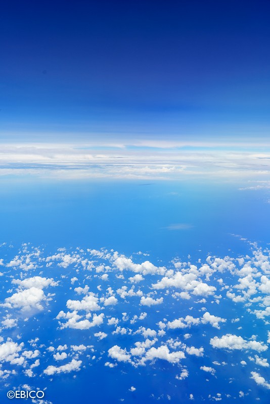 可愛らしい雲の列 そして青の世界 癒しの動画作家 えびこのブログ 可愛らしい雲の列 そして青の世界 癒しの動画作家 えびこのブログ
