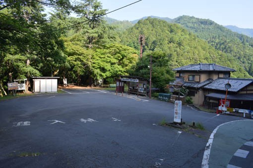 愛宕山登山口 空也の滝 関西の主な巡礼地