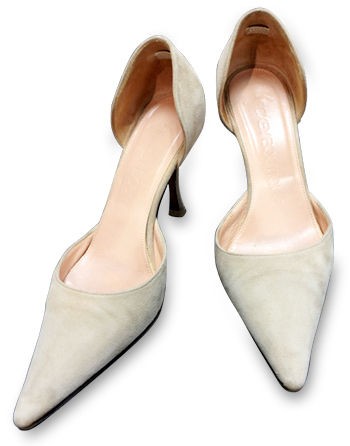 スエード素材のパンプス 雨染みクリーニング クツ修理 バッグ修理のエコクラフト 名古屋駅サンロード店