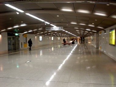 札幌駅北口地下歩道 札幌の風景