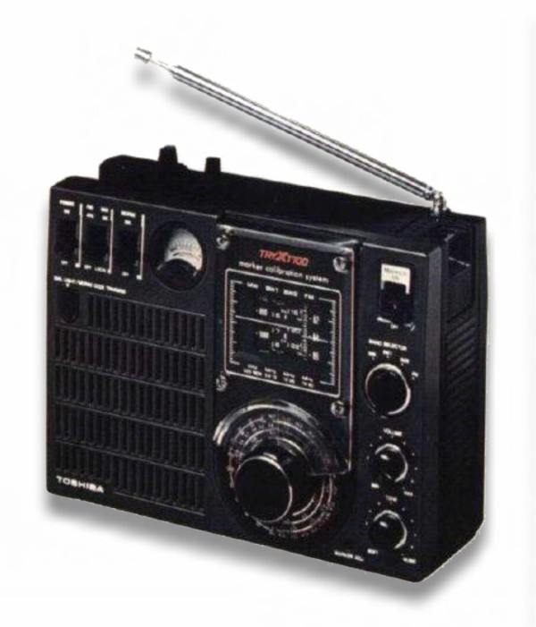 東芝ラジオ RP-1700F TRYX1700 ジャンク