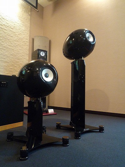 ECLIPSE 「TD712zMK2」の新色ブラック！ : ホームシアター専門店