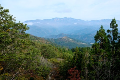 16 石川県 秋の白峰山中を走る ３ 出作りの郷 林道赤谷線と白木峠林道からの白山 E Konの道をゆく 番外編 車泊の旅
