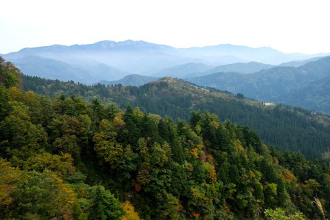 16 石川県 秋の白峰山中を走る ３ 出作りの郷 林道赤谷線と白木峠林道からの白山 E Konの道をゆく 番外編 車泊の旅