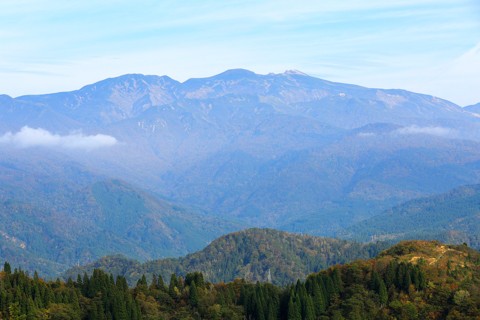16 石川県 秋の白峰山中を走る ３ 出作りの郷 林道赤谷線と白木峠林道からの白山 E Konの道をゆく 番外編 車泊の旅