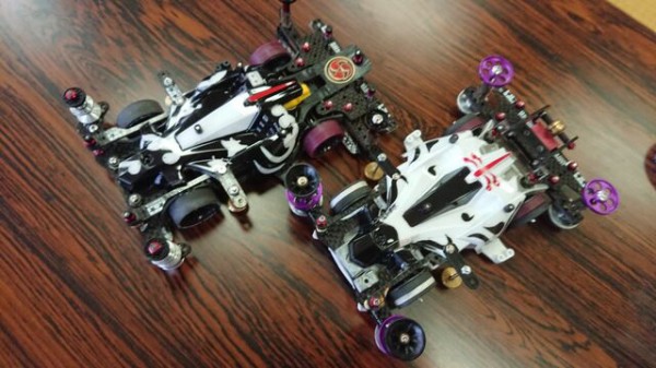ミニ四駆】新ギミック「左右独立AT」！ : サブカル”ダディ