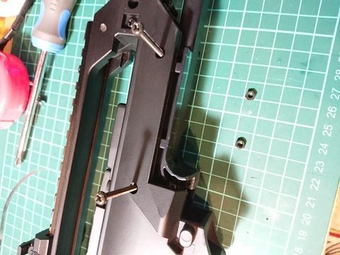 東京マルイ 世代G36C】分解方法 ～SBD取り付け～ : サブカル
