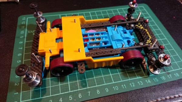ミニ四駆】マンモスダンプなMSフレキ製作➁ : サブカル”ダディ