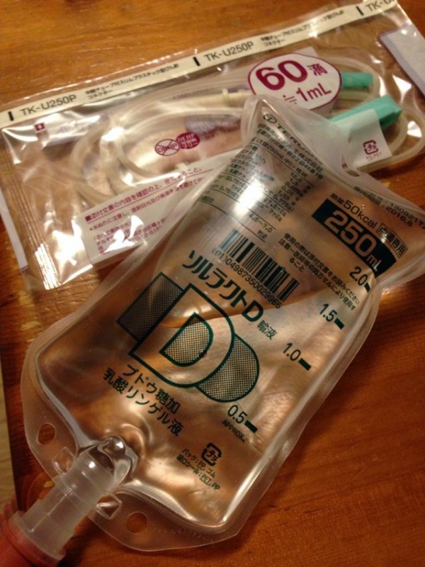 海水の点滴 カントンの犬 コリーですの シェルティですの