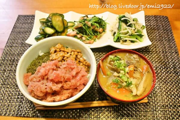 マグロのアラde三色 丼の献立 美味しいごはん