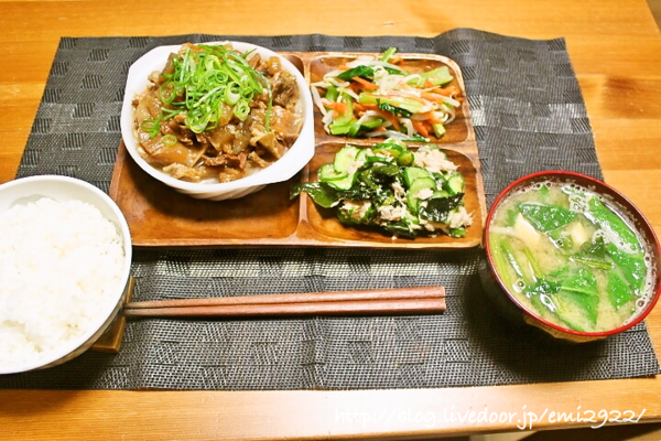 牛すじ煮込みの献立 アドベントカレンダー18日目 美味しいごはん