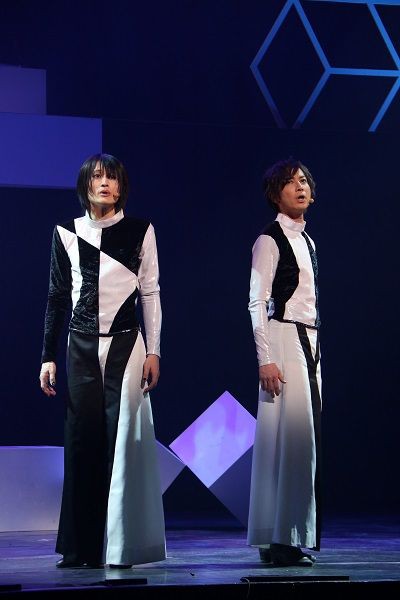 真冬のイリュージョンパーティへようこそ！LOVE LOVE de SHOW Vol.5