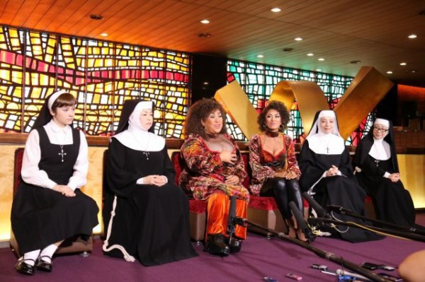 ミュージカルコメディの決定版 天使にラブ ソングを シスター アクト 開幕直前囲みインタビュー 宝塚ジャーナル