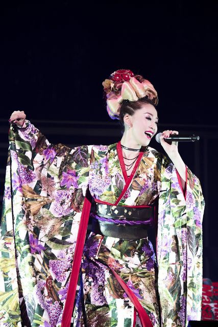 元宝塚歌劇団トップスター龍 真咲、ファーストアルバム発売記念