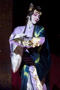 星組公演フォト・レビュー『宝塚 花の踊り絵巻ー秋の踊りー』 : 宝塚