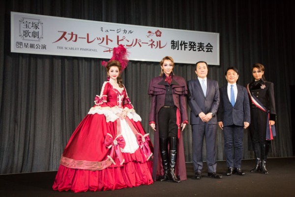 紅ゆずる＆綺咲愛里新トップコンビお披露目、宝塚歌劇星組公演『THE SCARLET PIMPERNEL（スカーレット ピンパーネル）』制作発表会見 :  宝塚ジャーナル