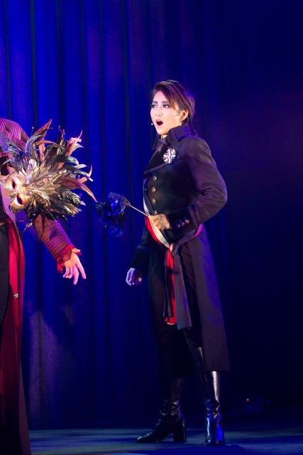 紅ゆずる＆綺咲愛里新トップコンビお披露目、宝塚歌劇星組公演