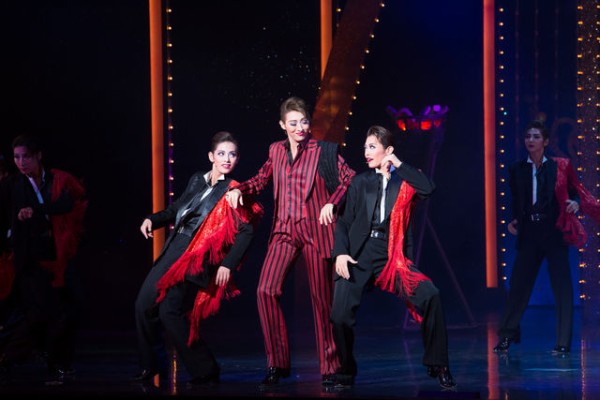 新生月組が一丸となって盛り上げる珠城りょうトップお披露目公演 宝塚