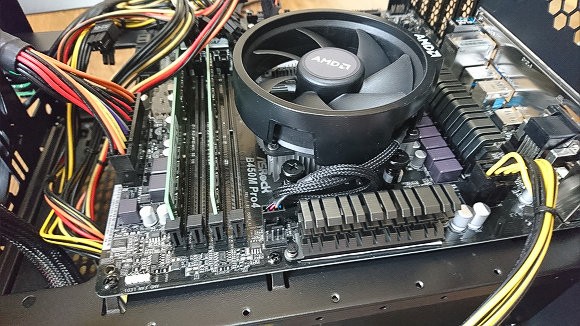 新しいサブPCを組み立てる ～ 後編 : 真・趣味なんだってば！