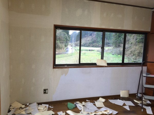 子供部屋を作る 壁紙はがす Diyでなんとかしたい