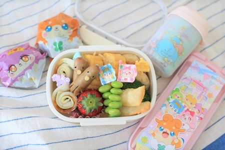 遠足弁当 お弁当のサイズ問題と遠足のおやつ事情が昔と違う件 えりゐのｅｖｅｒｙ ｄｉａｒｙ Powered By ライブドアブログ