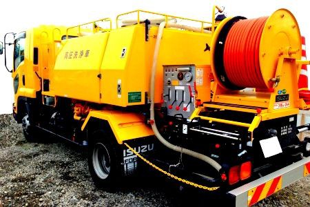 高圧洗浄車とは 重機買取のイロハ 高価買取で管理費の軽減を
