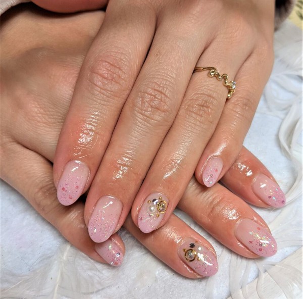 キラキラデザイン 大泉学園のネイルサロン エスピィ Espy ネイル アイラッシュサロン