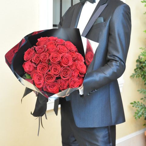 特別な仕掛け付き プロポーズ用花束 Say Yes お花が好き の その先へ エステルフラワー