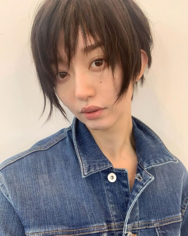 芸能 松島花 印象ガラリなショートヘア姿公開 美少年 ショートも似合うね 芸能ニュースまとめサイト