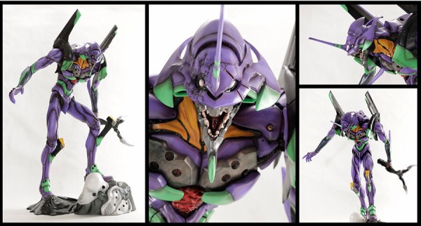 エヴァンゲリオン初号機 2Mサイズ が登場 : 第二発令所