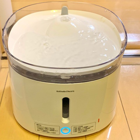 自動給水器レビュー＜その2＞『プラスアクア』 : 猫とふたり暮らし