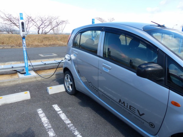 初期型アイミーブ充電出来ない？ 情報まとめ3 : 電気自動車ニュース