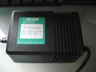 BOSS SE-70のACアダプターBRB-100 : 1625 Studio