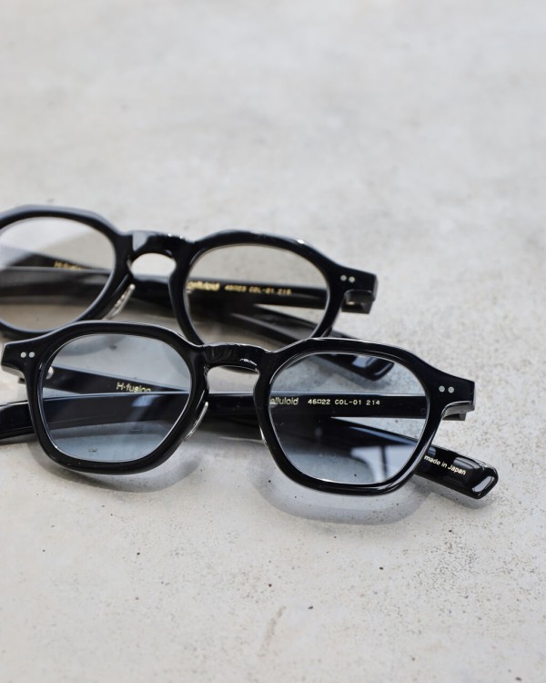 H-fusion LIGHT オーバルメガネ 黒とベッコウ