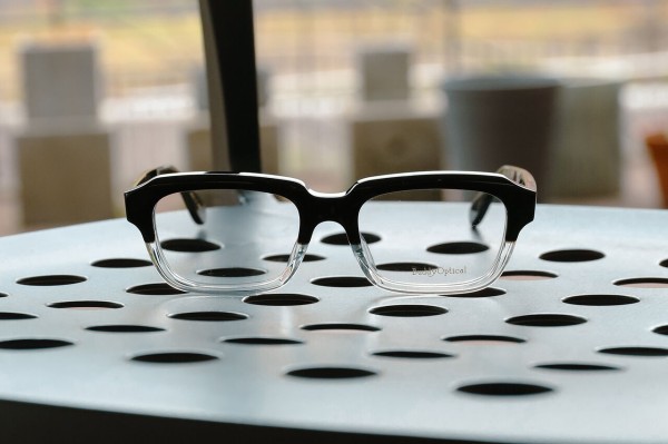BuddyOptical：バディオプティカル \" YALE \"　ベッコウ どんなスタイルにも馴染む、計算された存在感。」 BuddyOptical