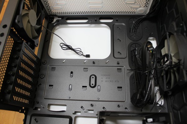 自作PC作成 Ryzen 5 3600編3 ～マザーボードをPCケースに取り付け