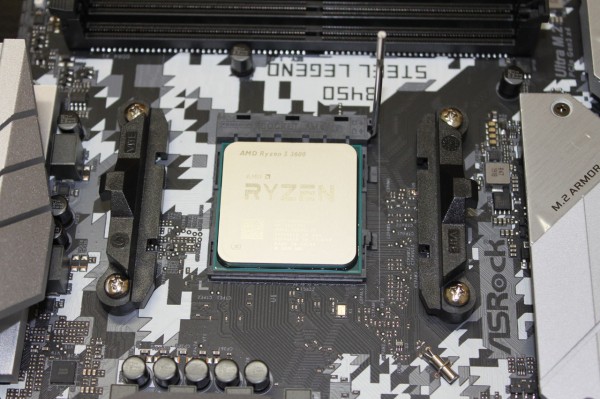 自作PC作成 Ryzen 5 3600編2 ～マザーボードにCPU、CPUクーラー(虎徹