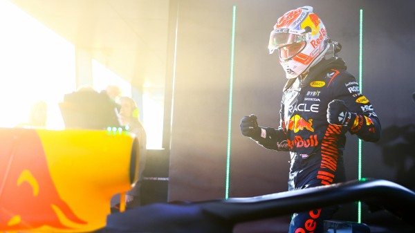 マックス・フェルスタッペン 2023年F1ヘルメット写真 : F1通信jp マックス・フェルスタッペン 2023年F1ヘルメット写真 : F1通信jp