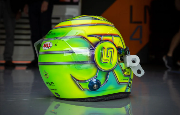 ランド・ノリス、イギリス仕様のヘルメット : F1通信jp